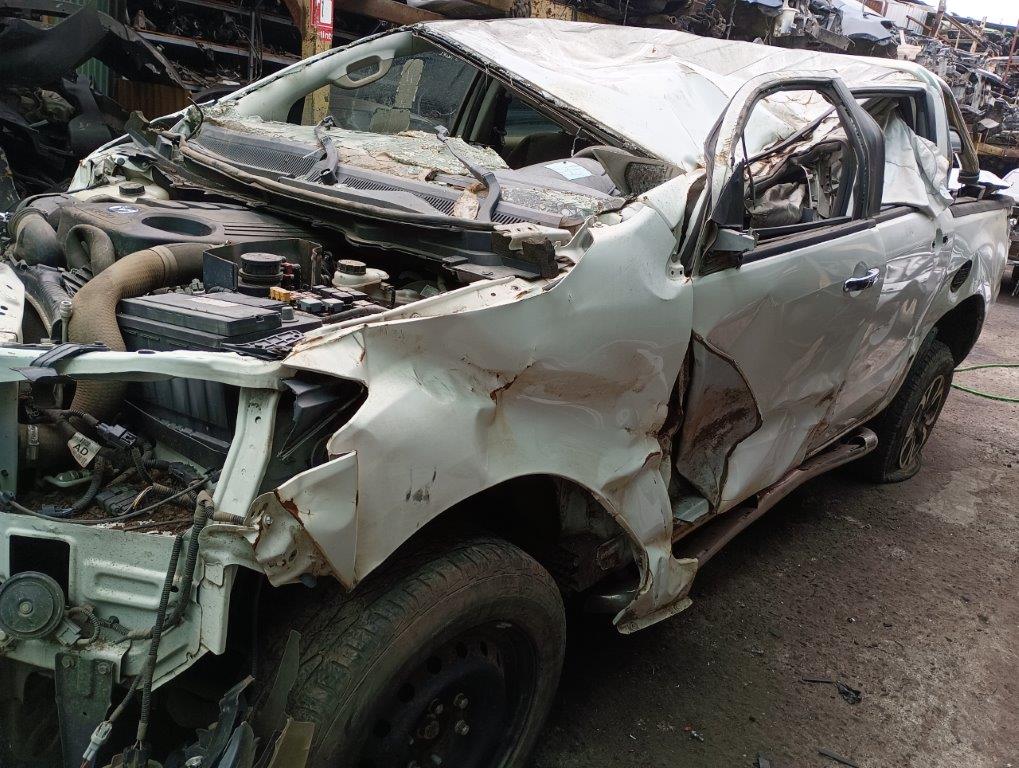  Mazda BT 50 2013    EN DESARME